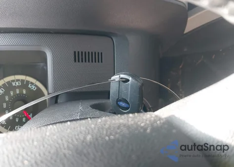 2011 Ford Escape Xlt z USA, uszkodzony, nr VIN 1FMCU0DG8BKA04731